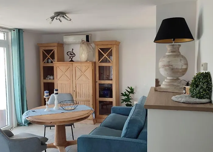 Haus Am Vino Vino 特罗吉尔