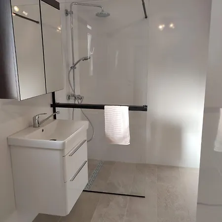 Haus Am Vino Vino شقة *