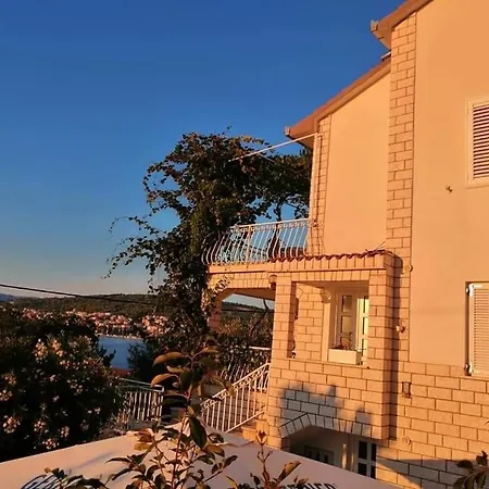 Haus Am Vino Vino Apartment
