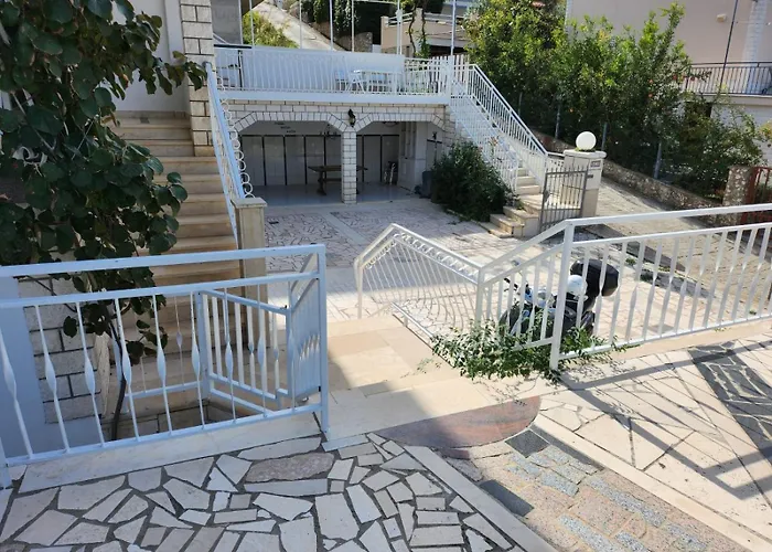 Haus Am Vino Vino Apartment